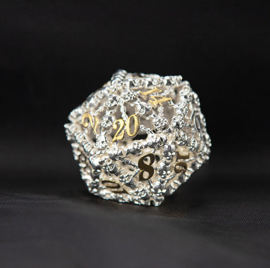 中空白翡翠 D20 — 41 mm