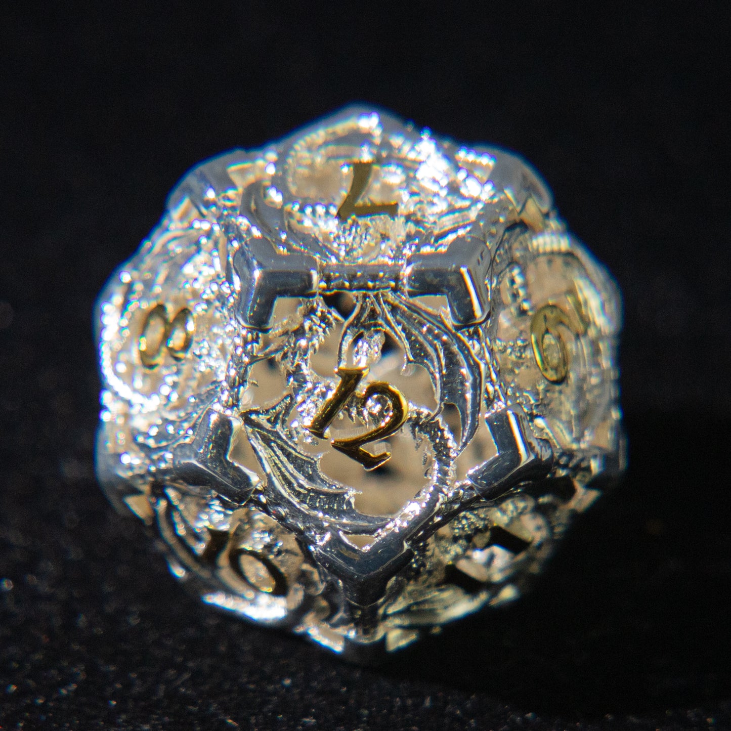 D&D Hollowed Metal Dice Set Cthulhu (Light Yellow)
