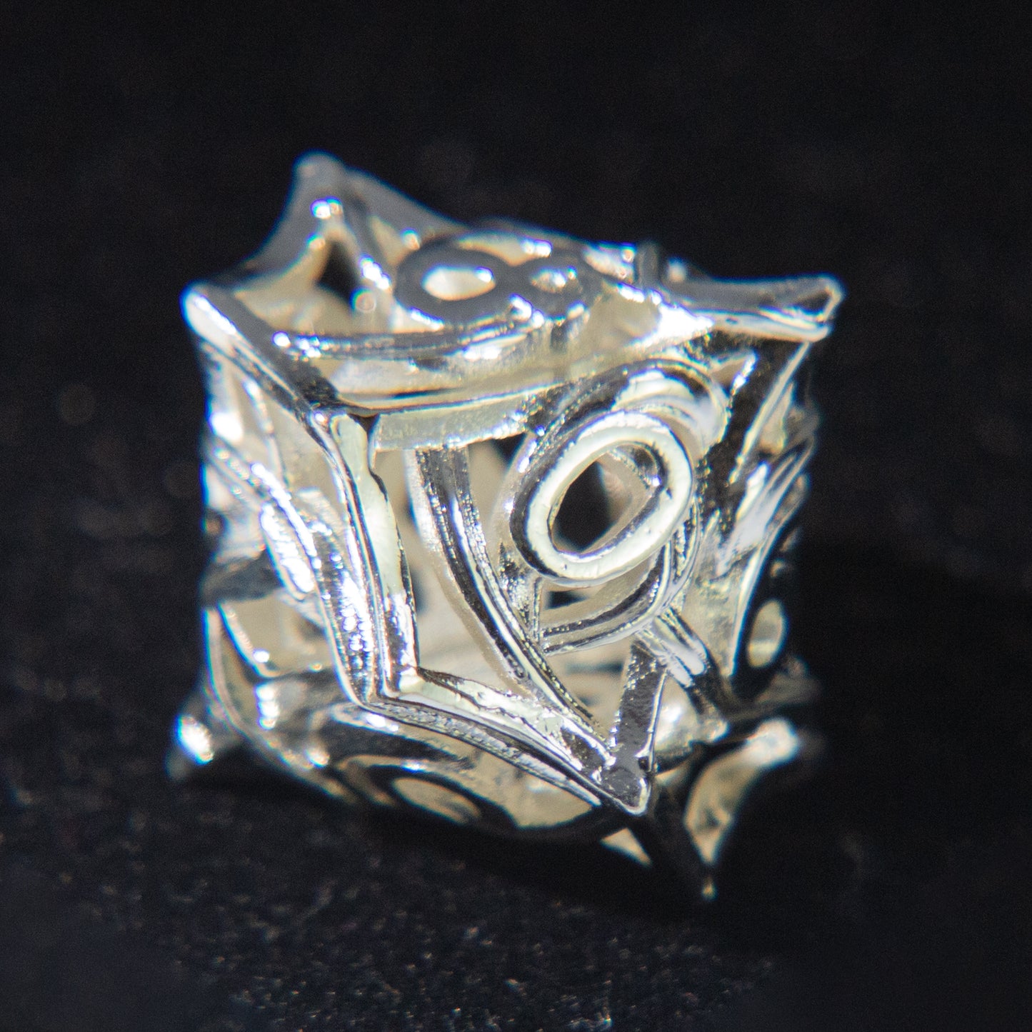 D&D Hollowed Metal Dice Set Cthulhu (White)