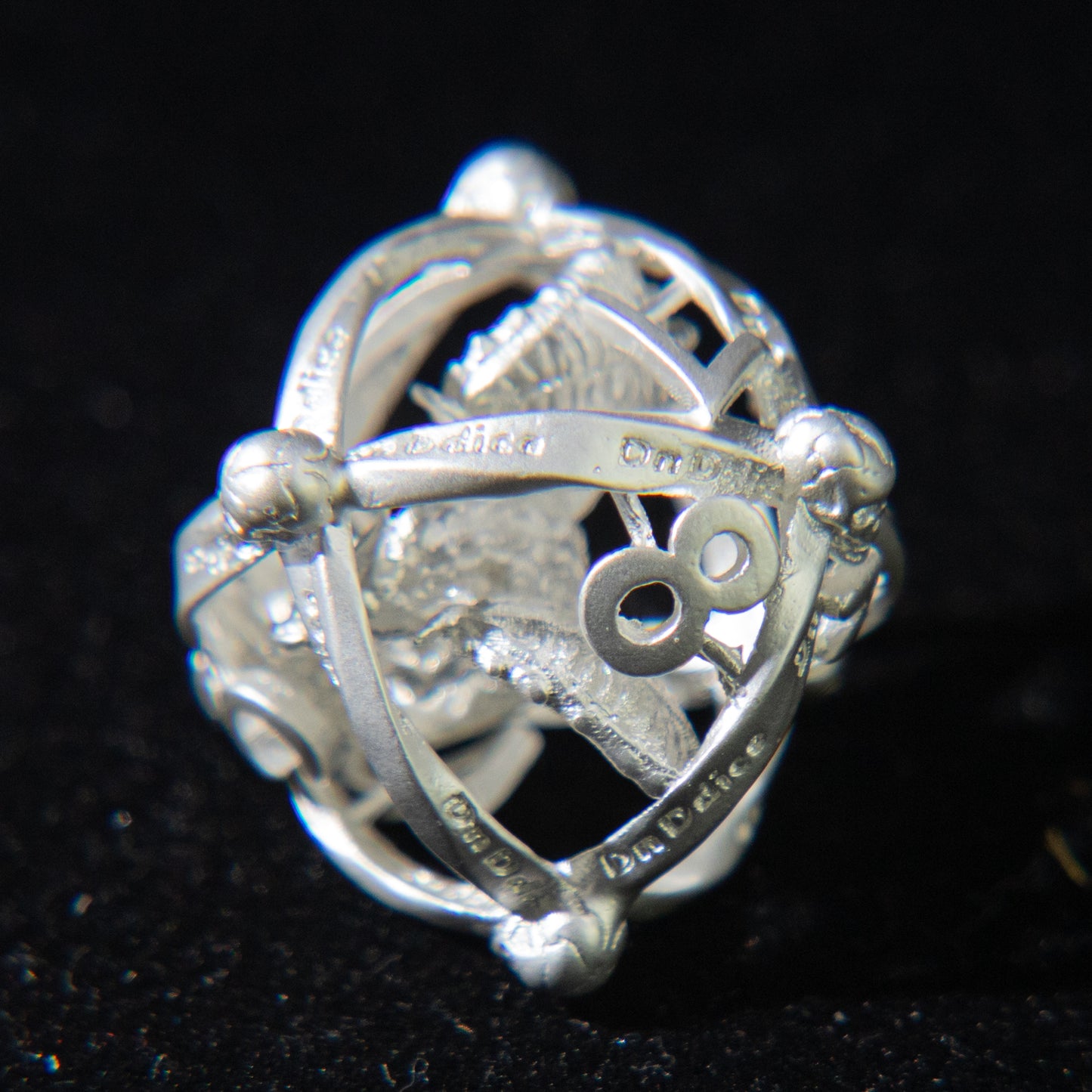 D&D Hollowed Metal Dice Set Cthulhu (Silver)