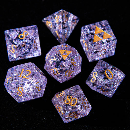 D&D Internally fragmented Glass Engraved Dice Set (Purple)