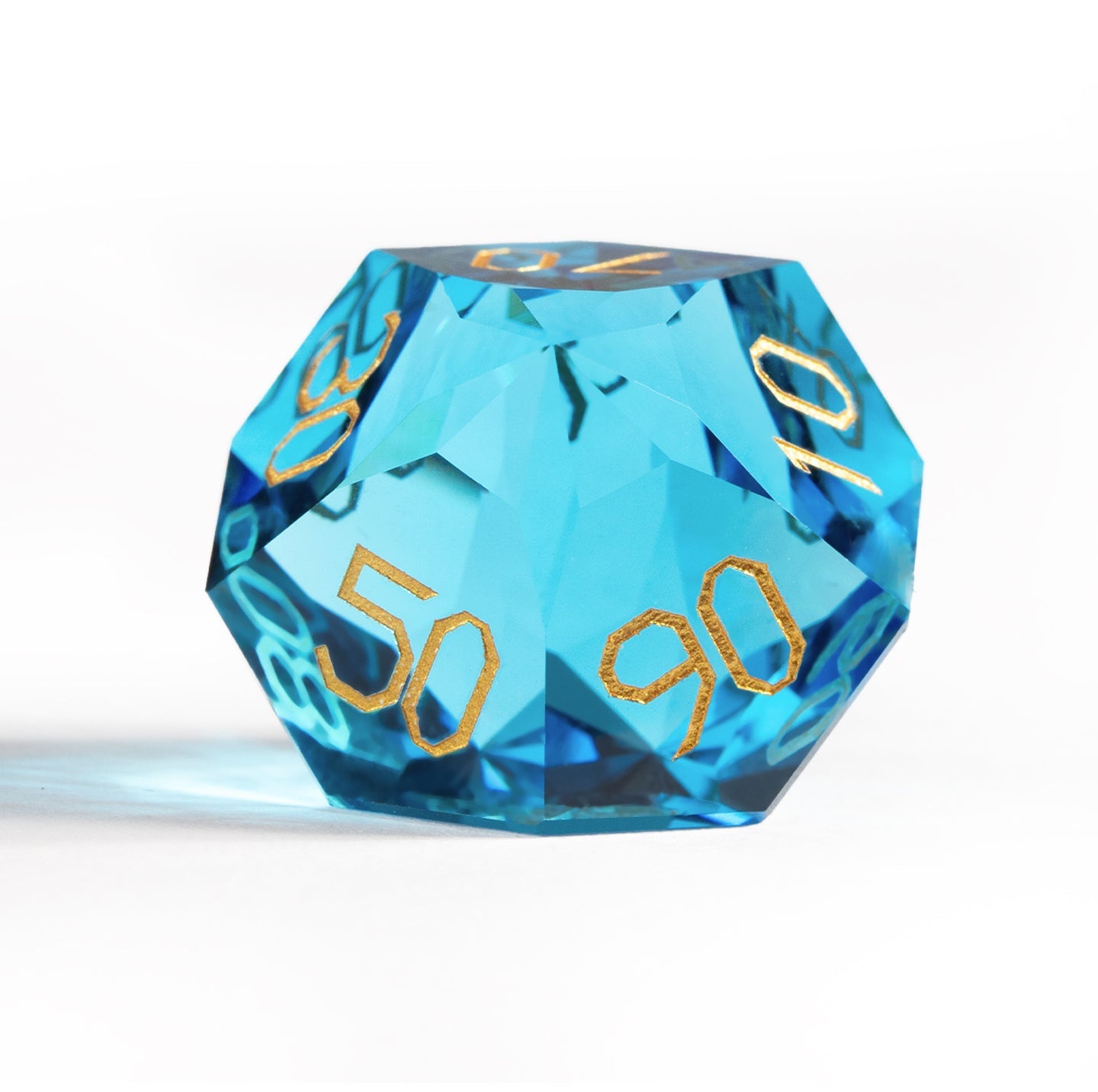 Ensemble de 7 dés en cristal bleu mer taillé en diamant 