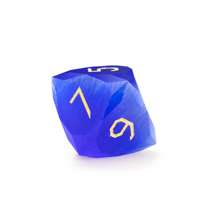 Ensemble de 7 dés en cristal œil-de-chat bleu royal taillés en diamant 