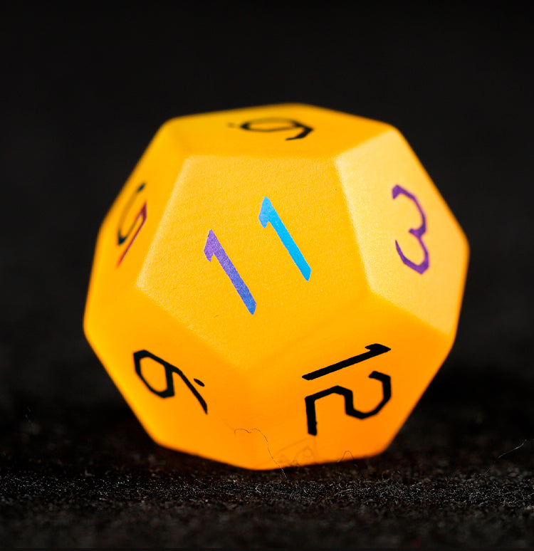 Ensemble de 7 dés polyédriques plaqués œil de chat doré 