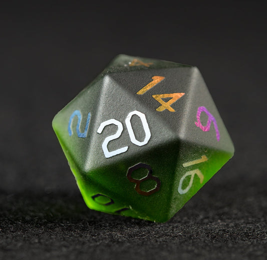 Ensemble de 7 dés polyédriques plaqués vert olive 