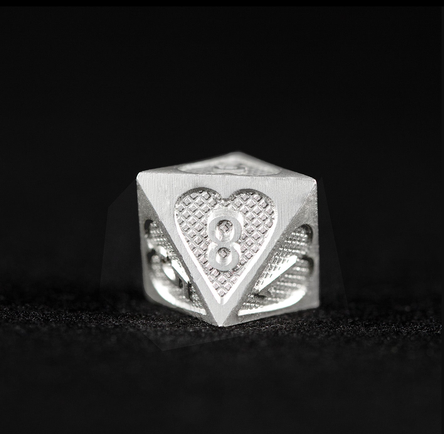 Ensemble de 7 dés polyédriques de base de l'Empereur Blanc 