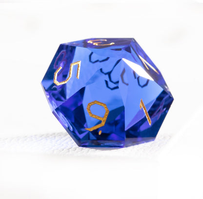 Ensemble de 7 dés en cristal bleu royal taillé en diamant 