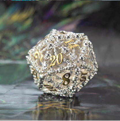 中空白翡翠 D20 — 41 mm 