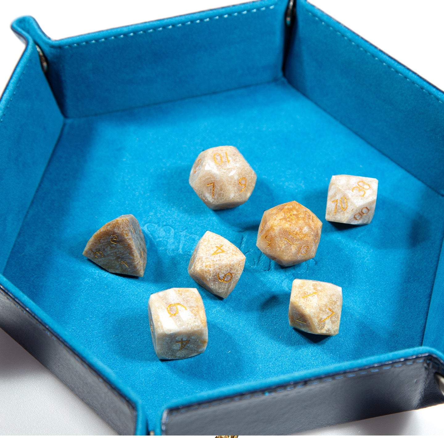 Ensemble de 7 dés à facettes diamantées en pierre chrysanthème 