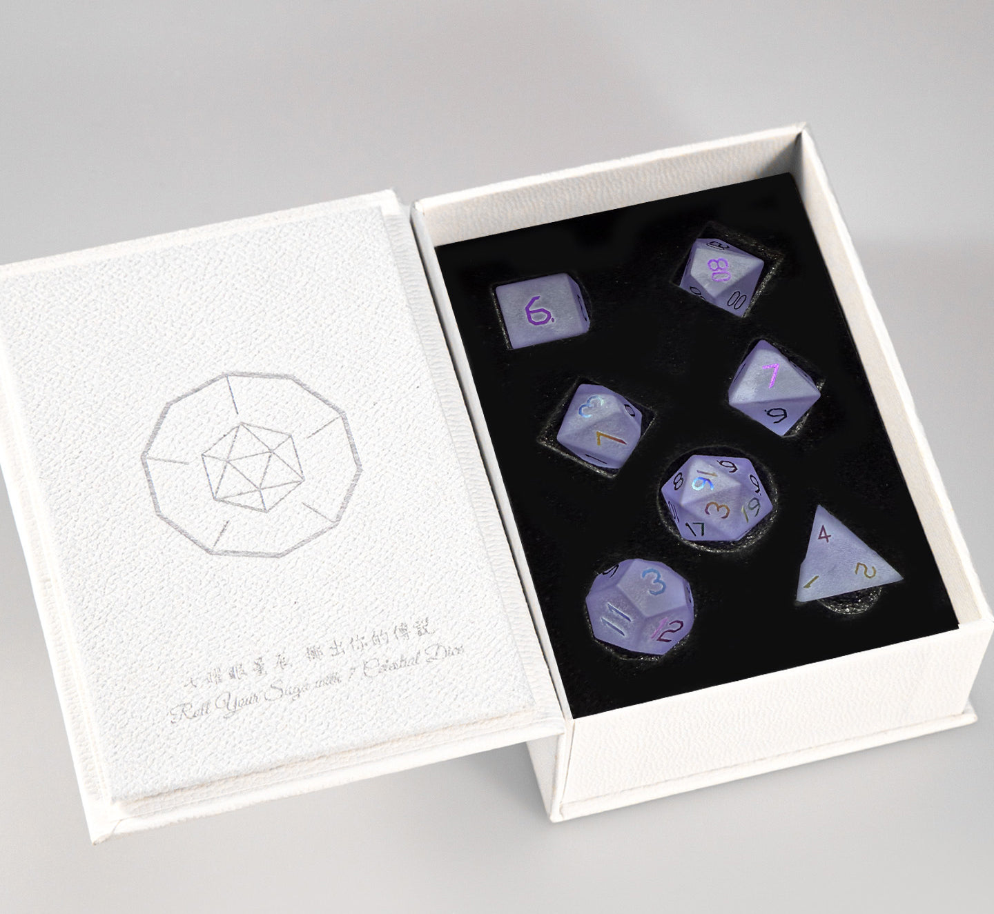 Ensemble de 7 dés polyédriques plaqués verre violet améthyste 