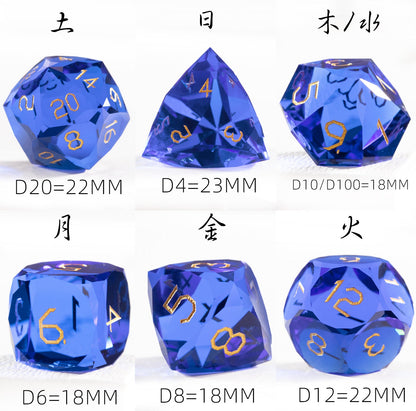 Ensemble de 7 dés en cristal bleu royal taillé en diamant 