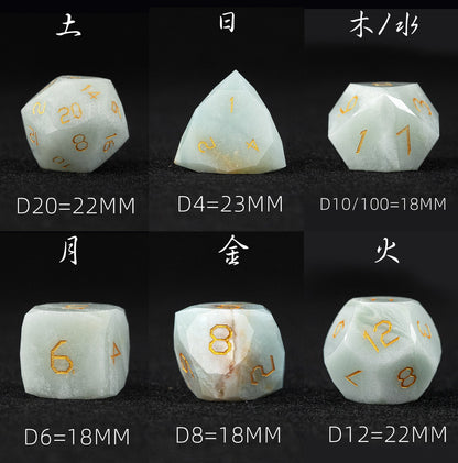 Ensemble de 7 dés en amazonite brésilienne taillée en diamant 