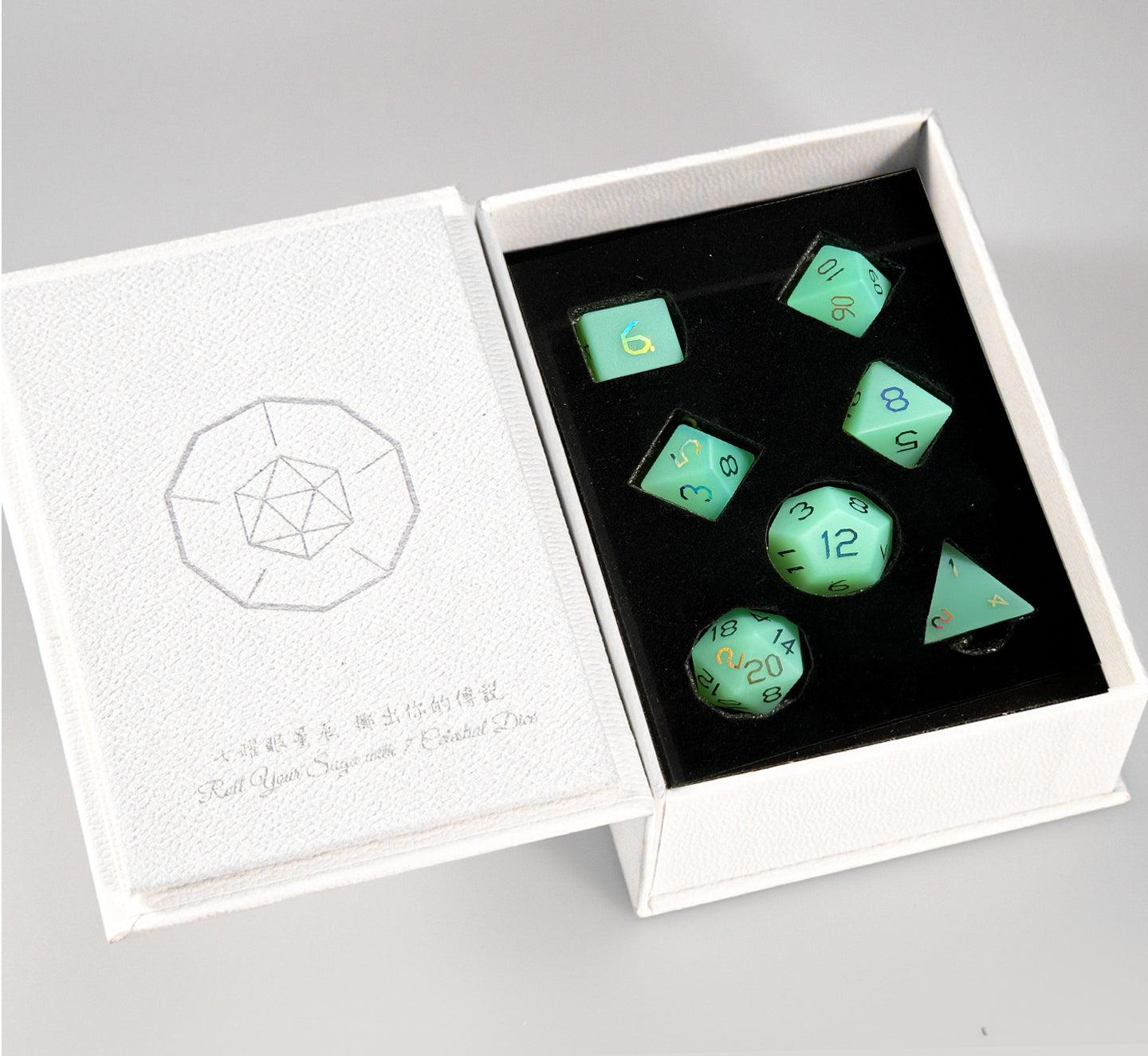 Ensemble de 7 dés polyédriques plaqués opaline verte 