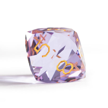 Ensemble de 7 dés en verre améthyste taillé en diamant 