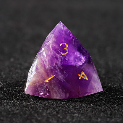 Ensemble de 7 dés en verre Liuli violet taillé en diamant 