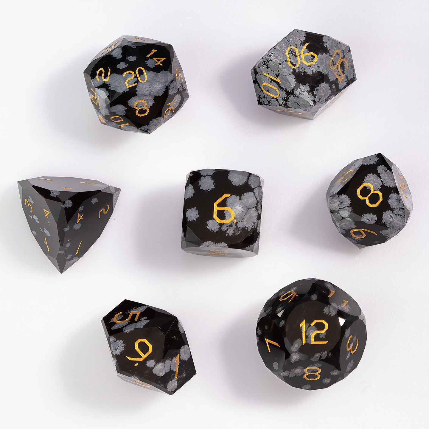 Ensemble de 7 dés en obsidienne flocon de neige taillée en diamant 