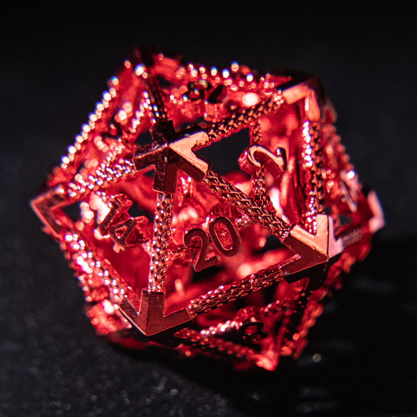 D&D Multi-faceted Single Hollowed Metal Dice  (Red）