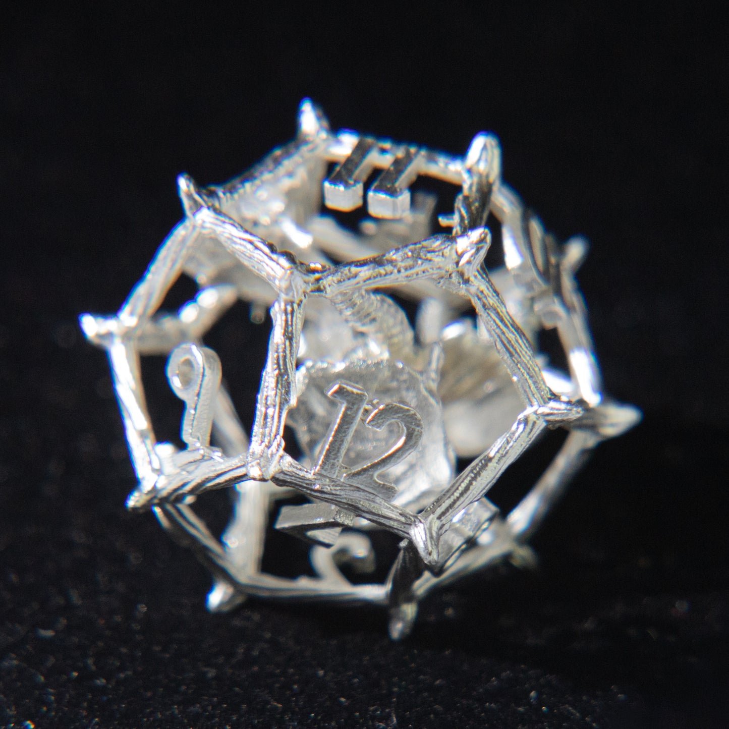 D&D Hollowed Metal Dice Set Cthulhu (White）