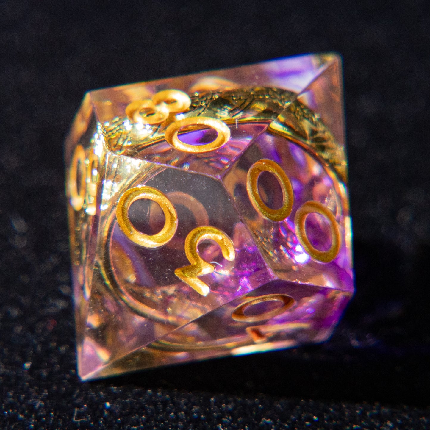 D&D Multi-faceted Resin Dice Set (Purple and Gold）