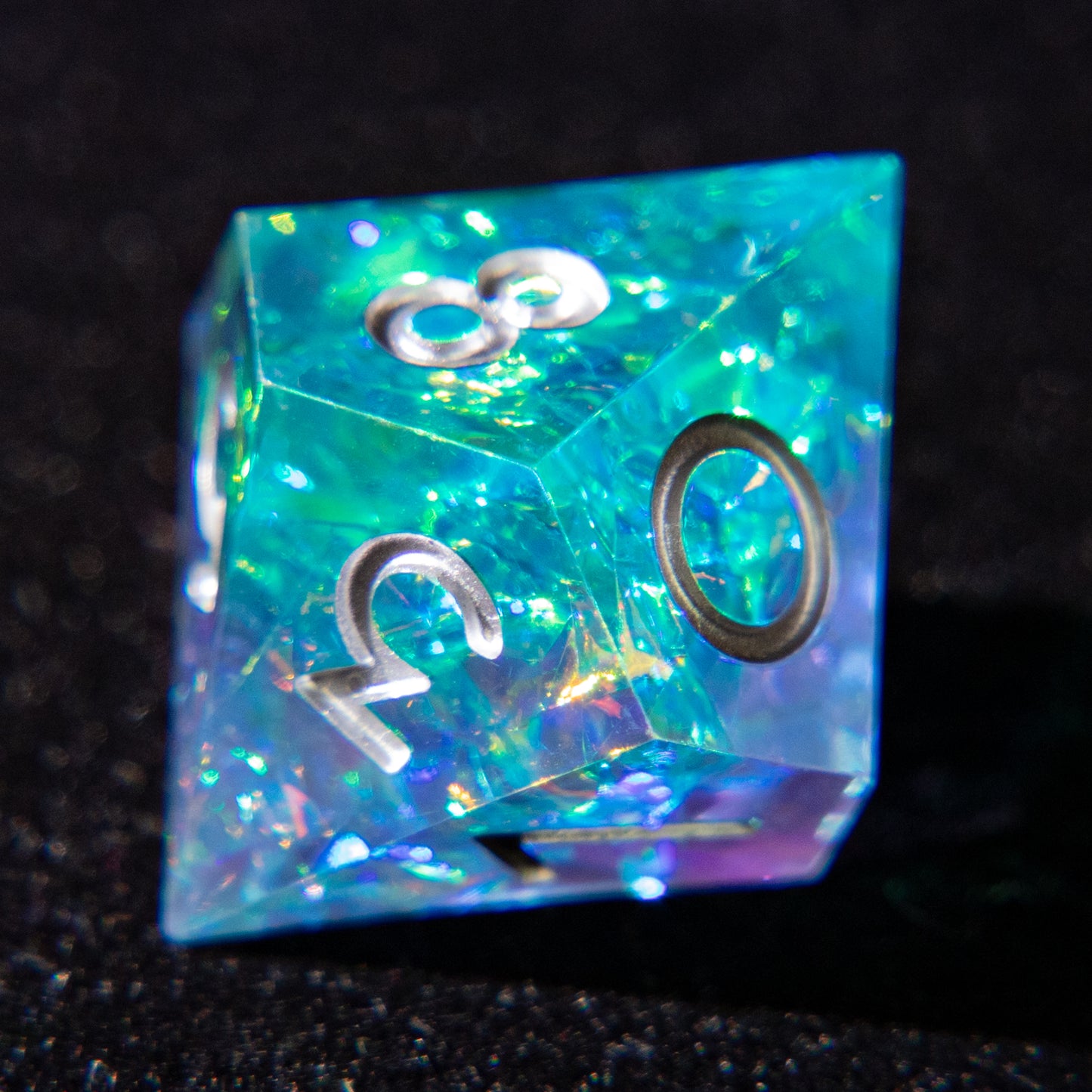 D&D Multi-faceted Resin Dice Set (Ice Blue）