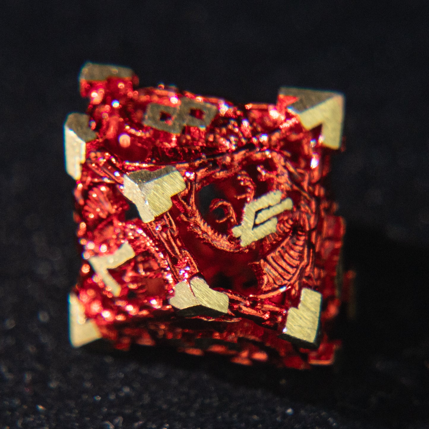 D&D Hollowed Metal Dice Set Cthulhu (Red）