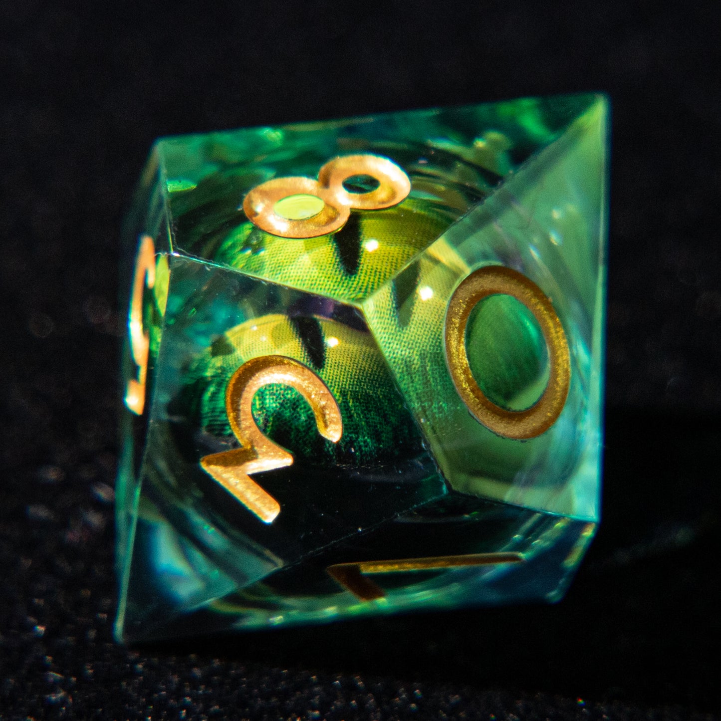 D&D Multi-faceted Resin Dice Set  (Green Dragon Eye）