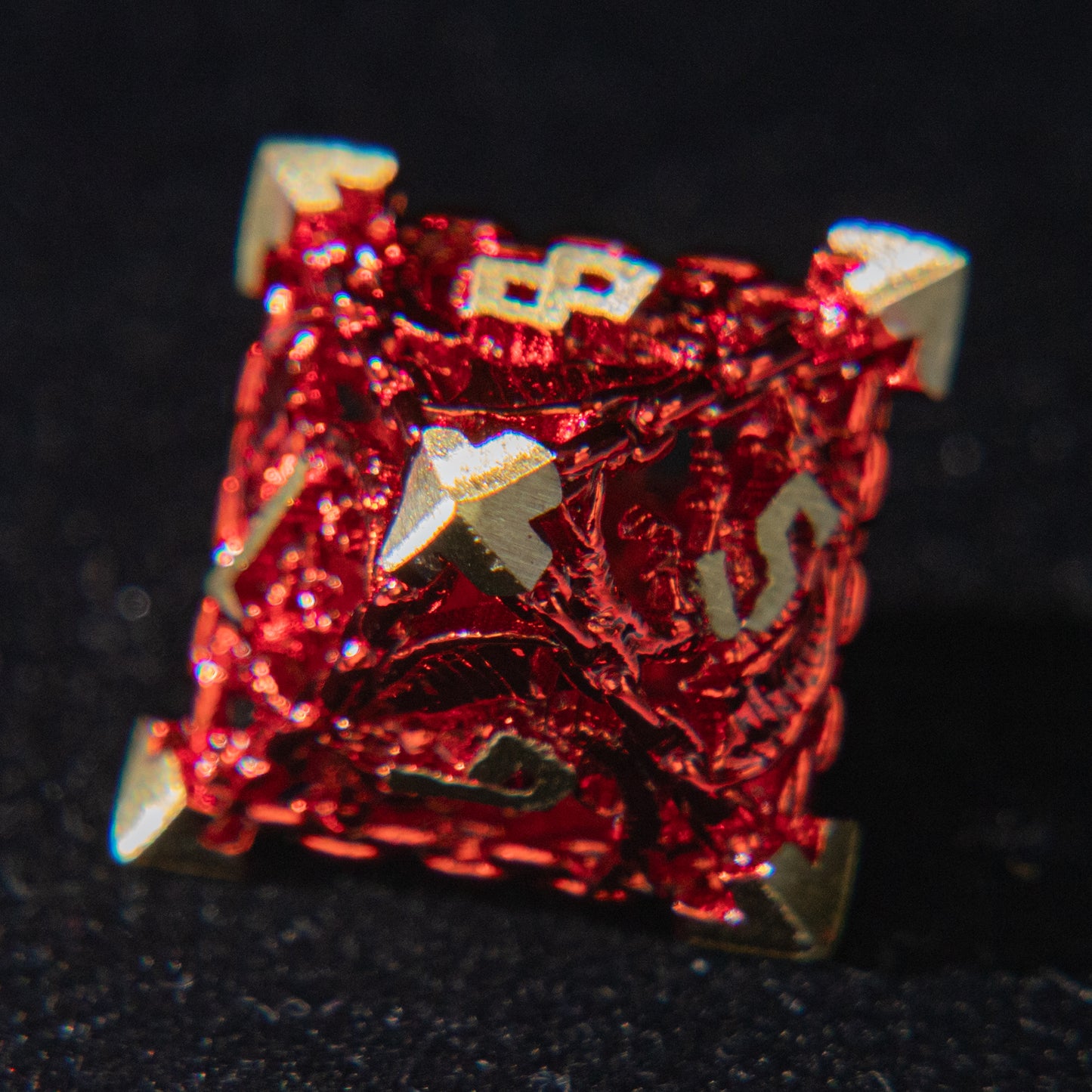 D&D Hollowed Metal Dice Set Cthulhu (Red）