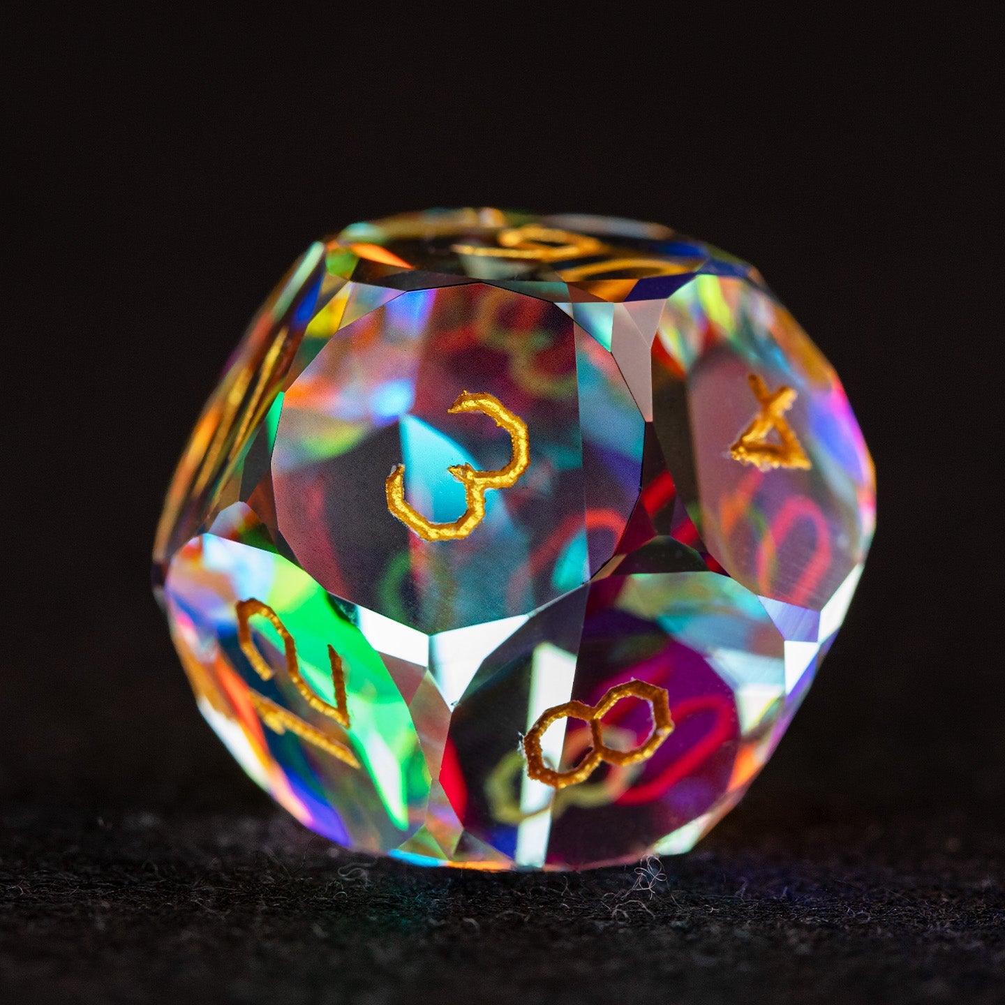 虹色クリスタルダイヤモンドカット7ピースダイスセット