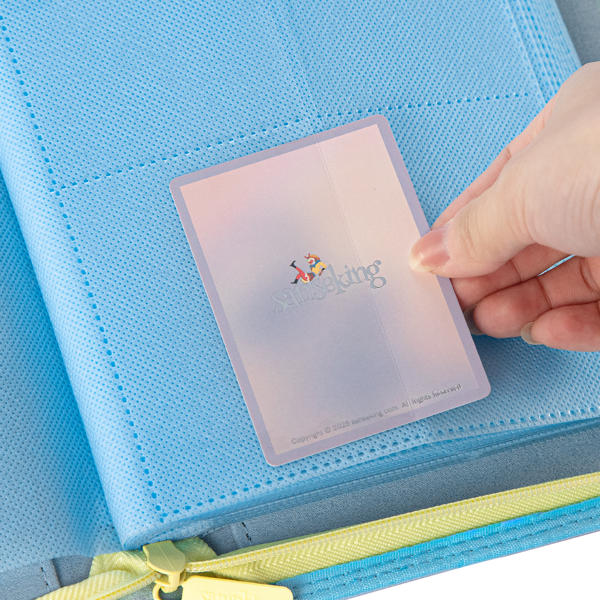 AXIS-05 4/9/12-Pocket Blue Trading Card Binder