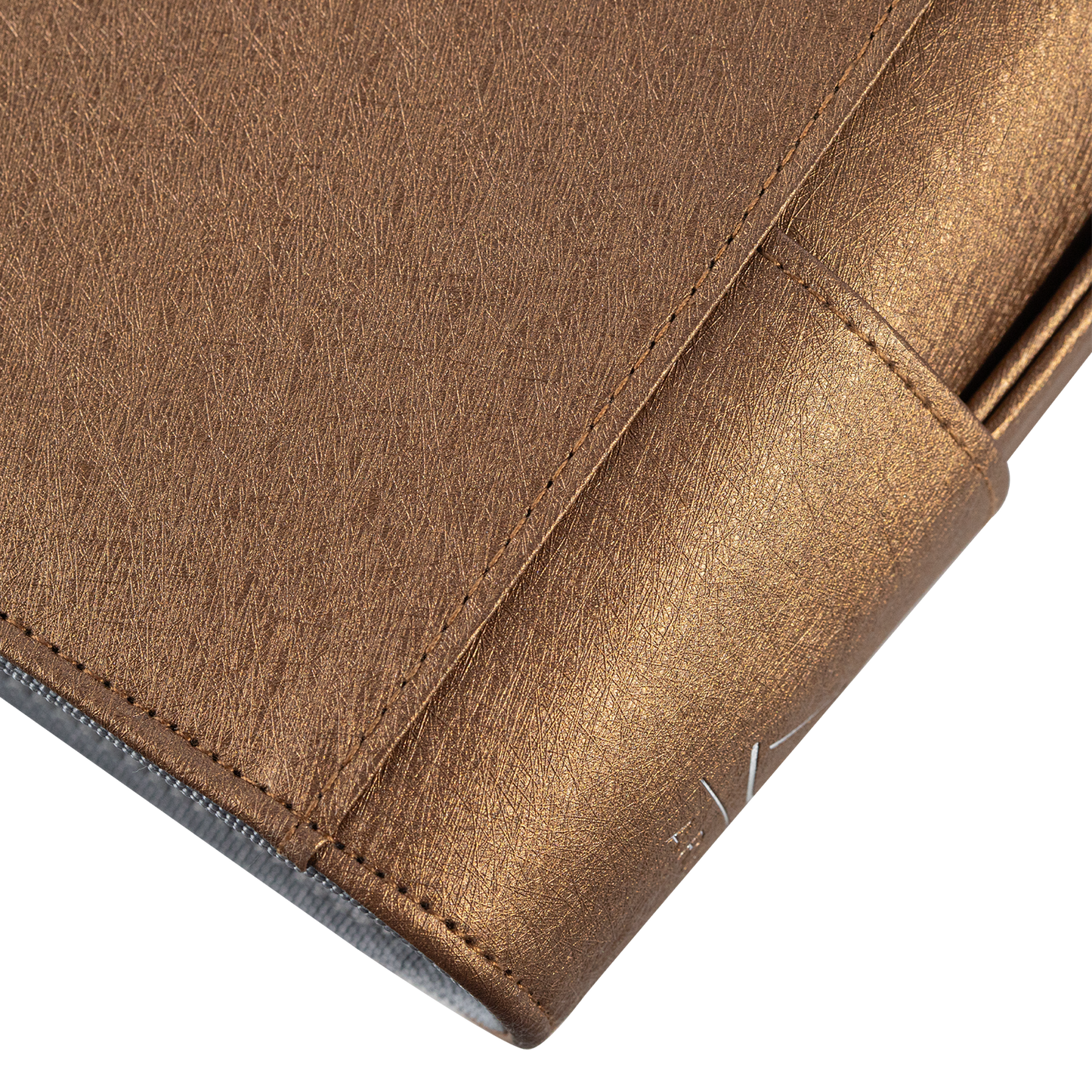 ARK-05 rounded corner and stitching detail