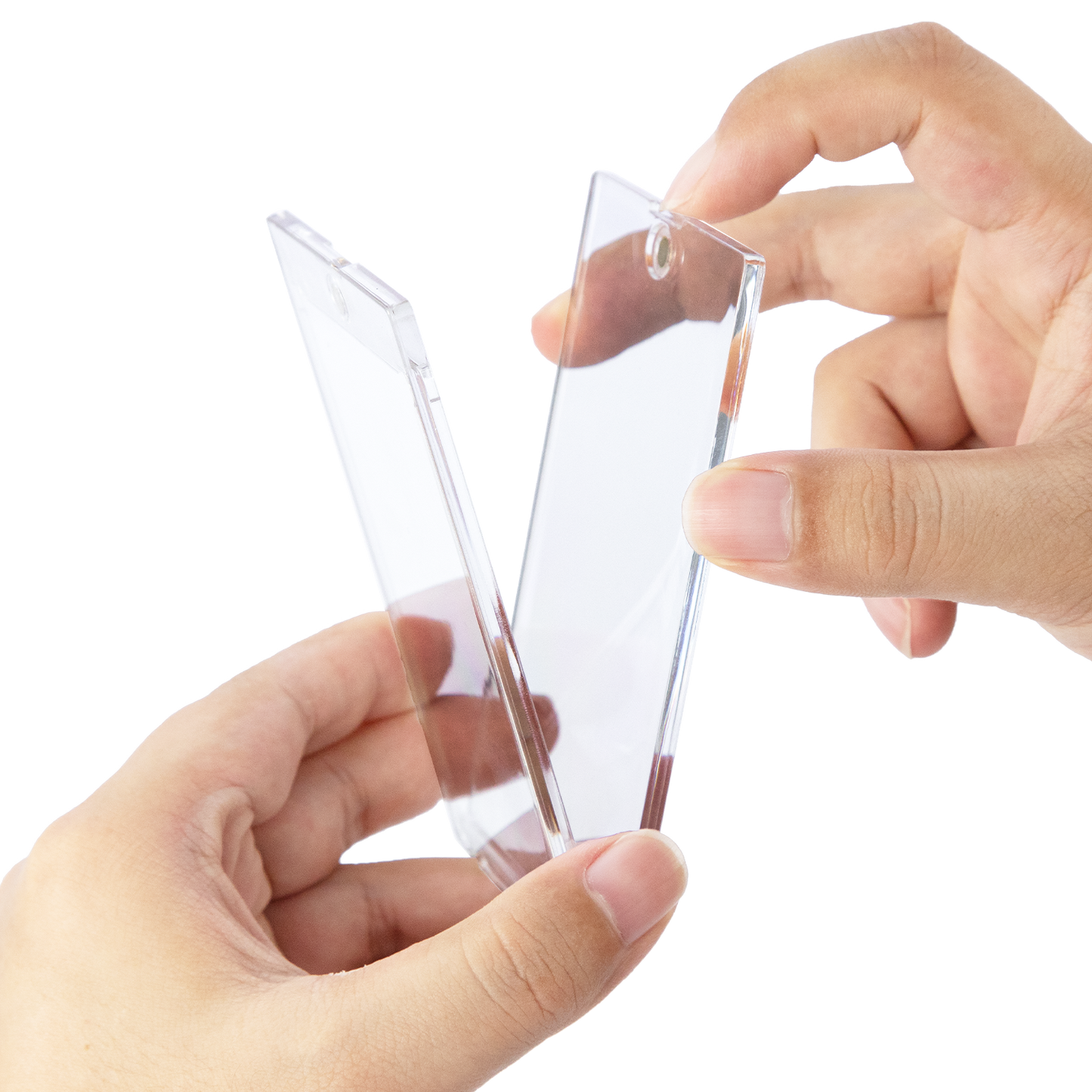 Clear Sanseking 35PT magnetic card holder for trading cards - view 1