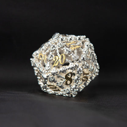 中空白翡翠 D20 — 41 mm 